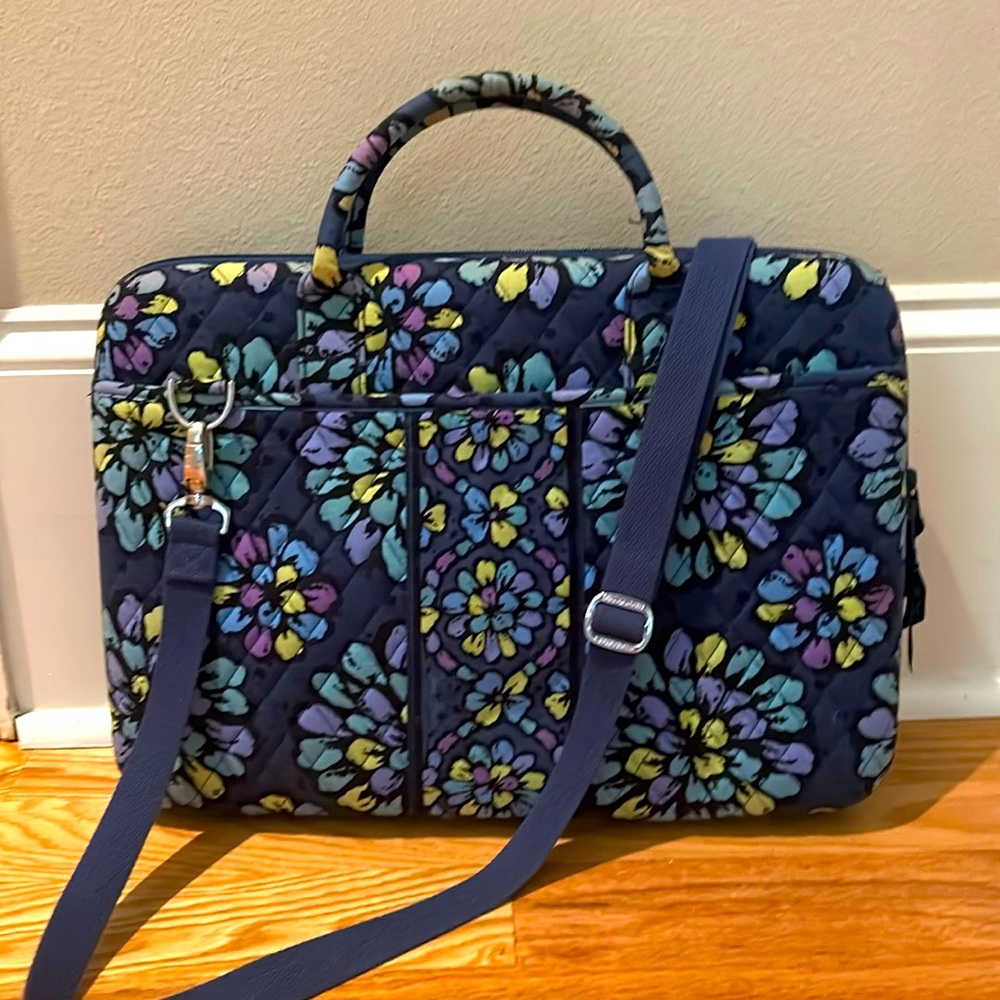 Vera Bradley laptop bag indigo pop